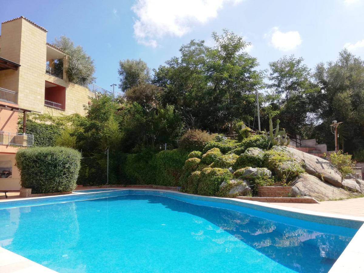 Residenza Mediterranea แซมโบรเน ภายนอก รูปภาพ