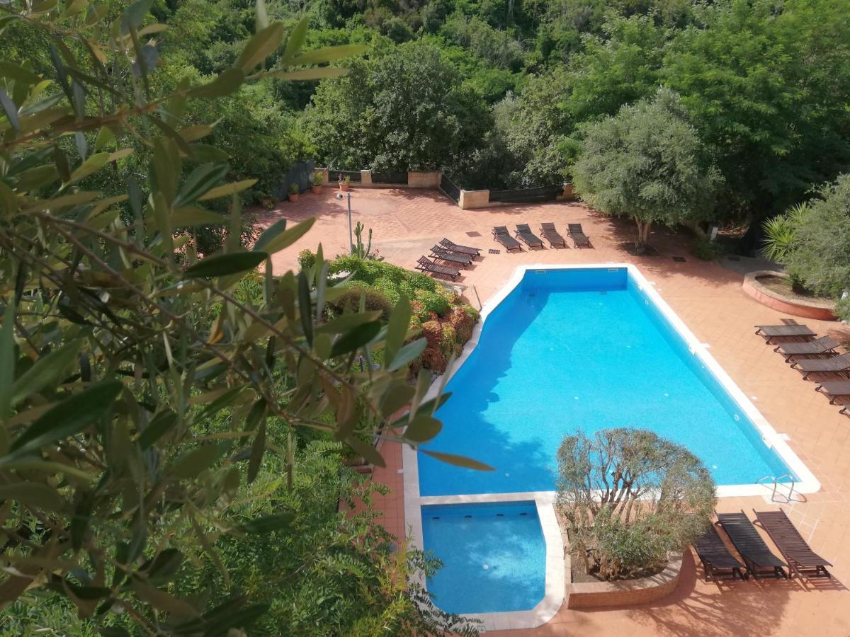 Residenza Mediterranea แซมโบรเน ภายนอก รูปภาพ