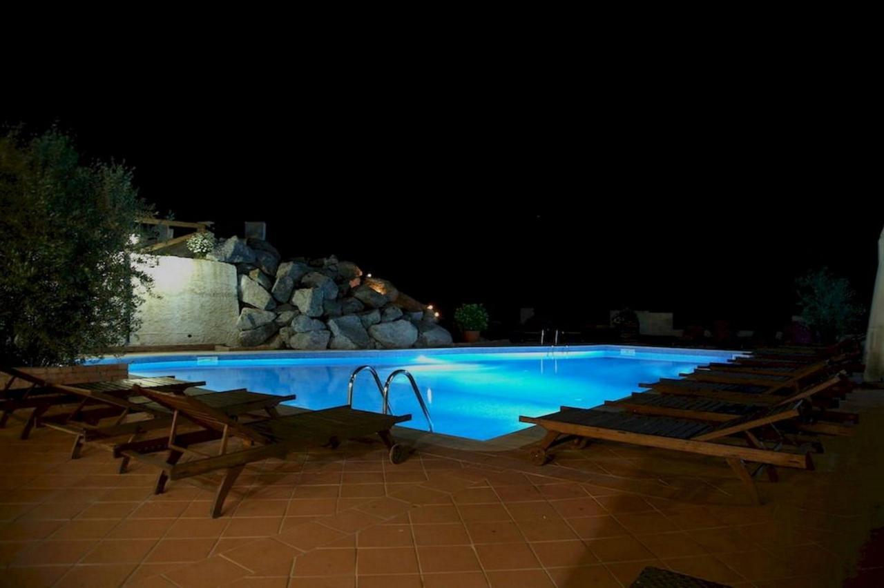 Residenza Mediterranea แซมโบรเน ภายนอก รูปภาพ